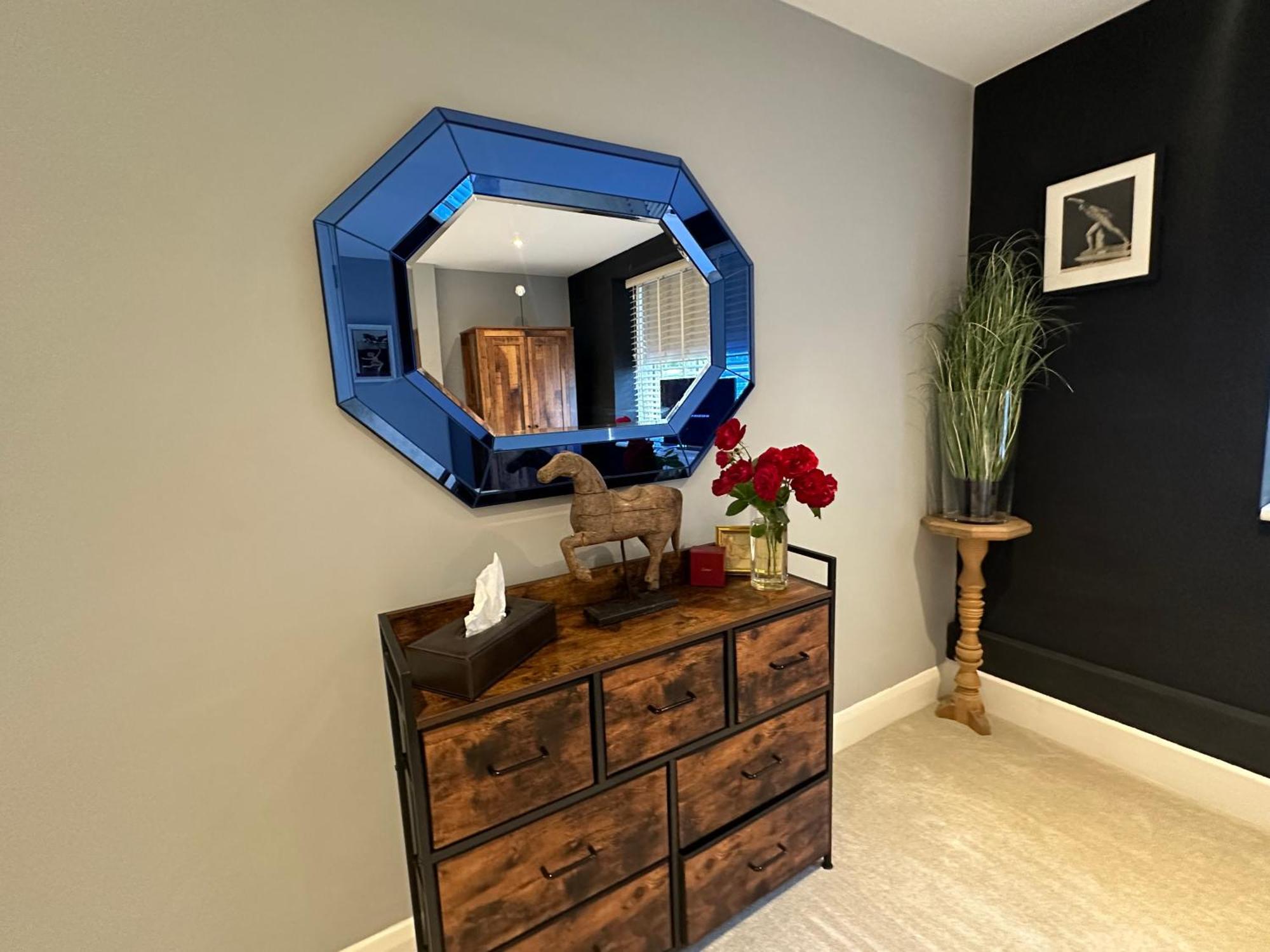 Tower Bridge, Boutique, Shad Thames Butlers Wharf Secure Parking , Balcony View Of Shard, Luxury With Van Parking Upto 4 Vans Ideal For Builders Shopfitters Secure Cctv Leilighet London Eksteriør bilde
